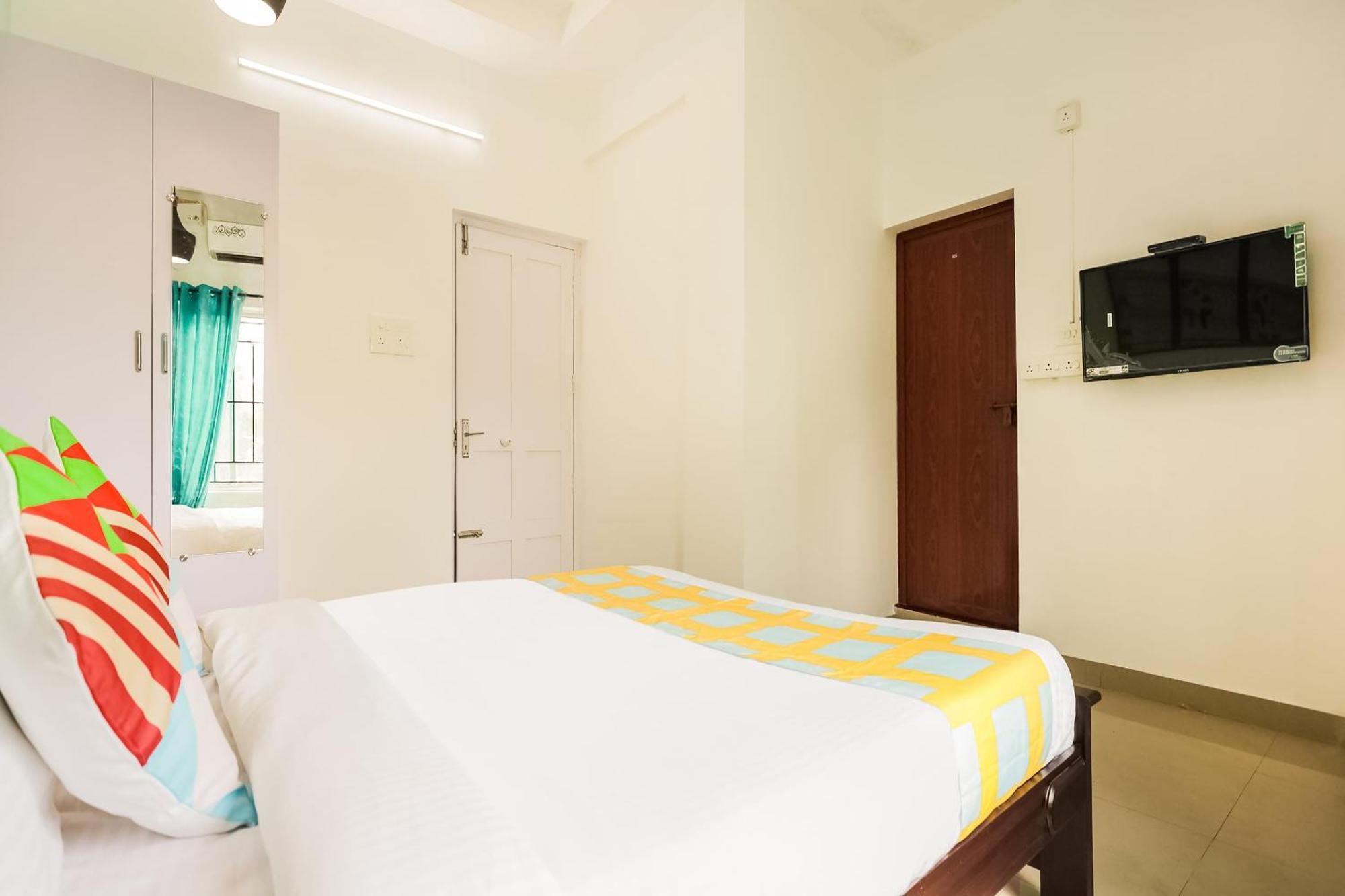 Hotel O Kc Arcade Kochi Buitenkant foto
